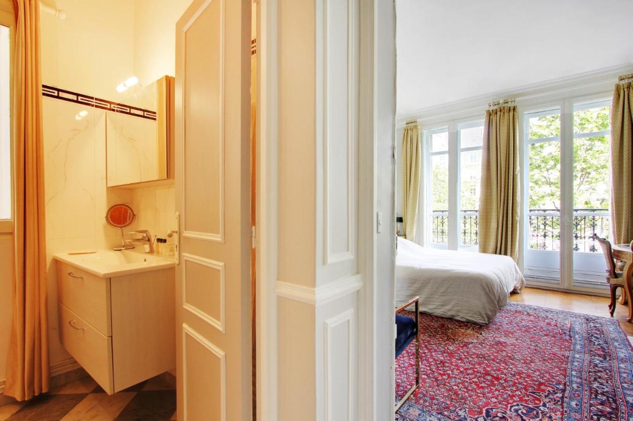 Suite Junior Avec Balcon Et Vue Sur Arc De Triomphe Paris Ngoại thất bức ảnh